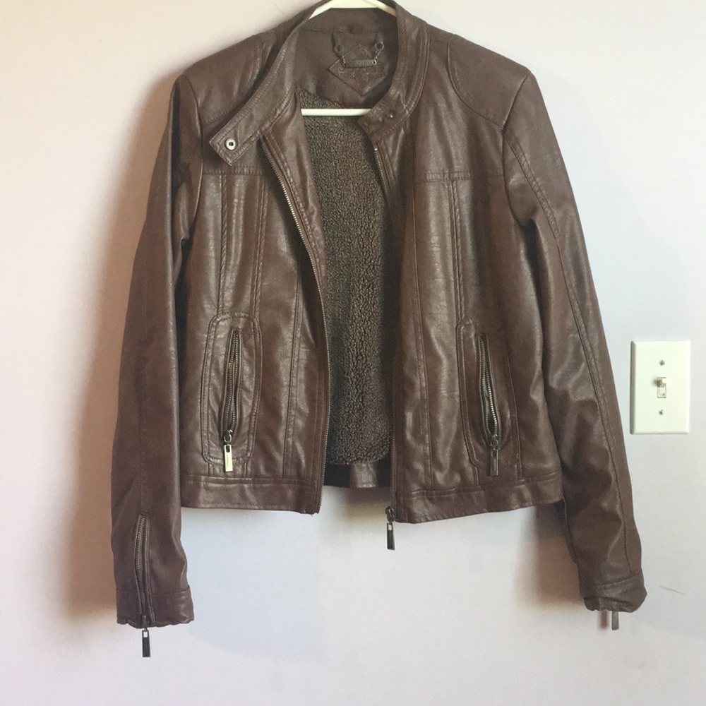 🎉Host Pick! Faux leather jacket